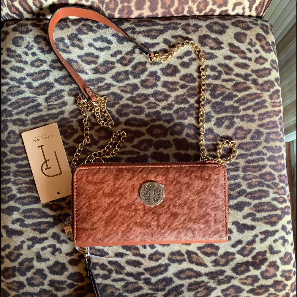 Perfect Image New York Wallet Crossbody